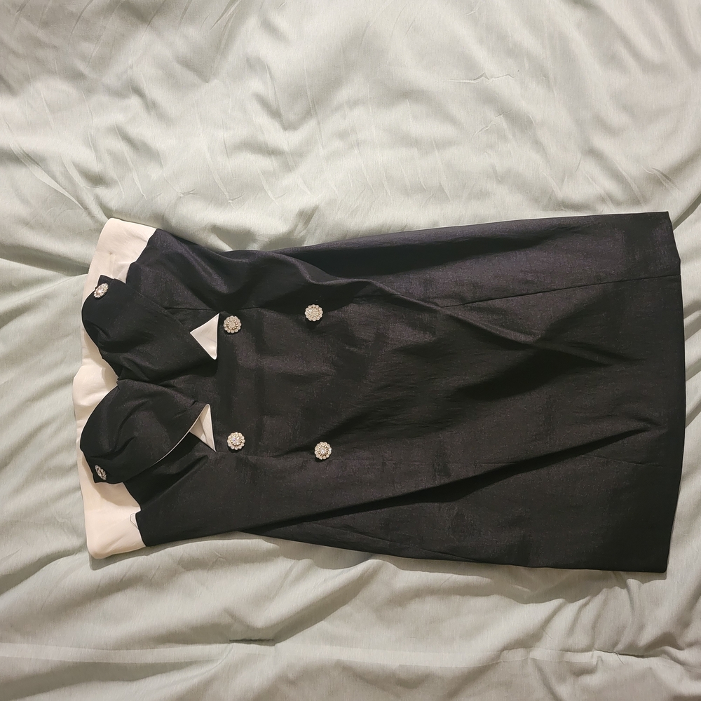 Elegant Black Dress
